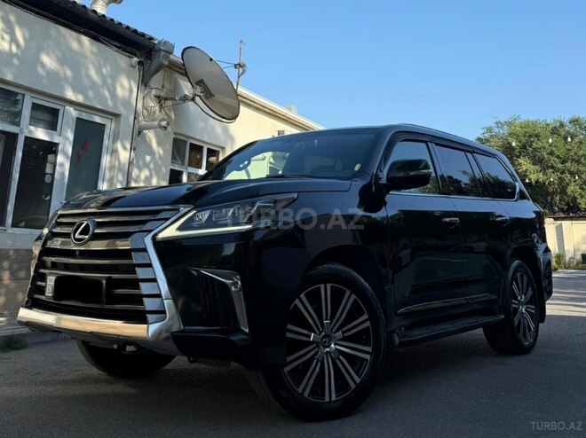 Lexus LX 450d-3
