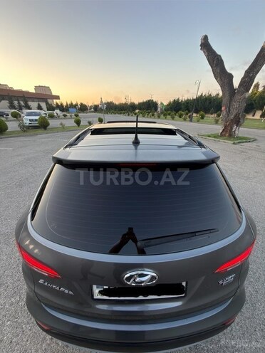 Hyundai Santa Fe-8