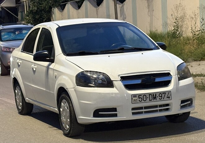 Chevrolet Aveo-1