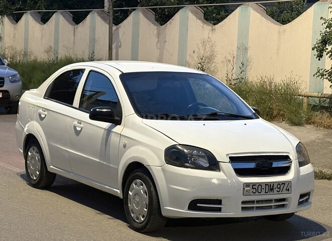 Chevrolet Aveo-4