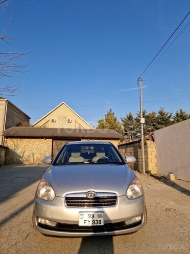Hyundai Accent-3
