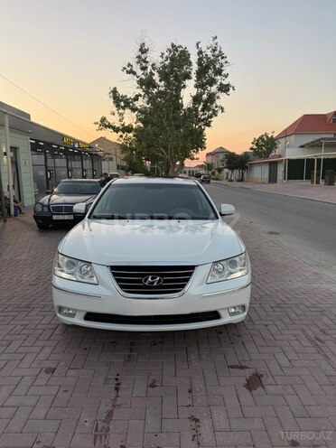 Hyundai Sonata-1