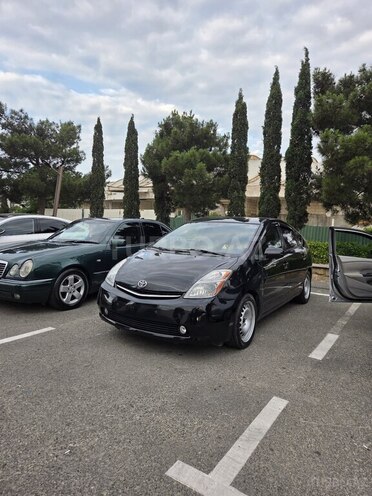 Toyota Prius-1