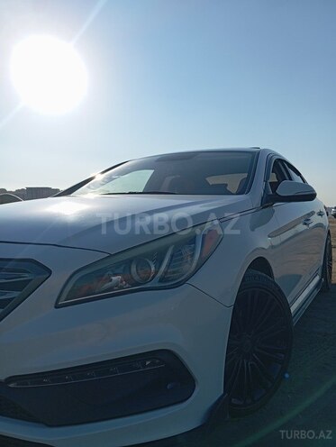 Hyundai Sonata-4