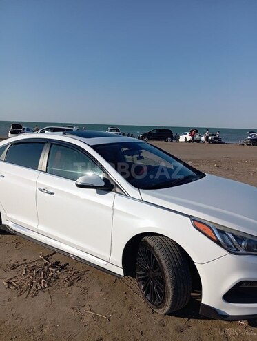 Hyundai Sonata-8