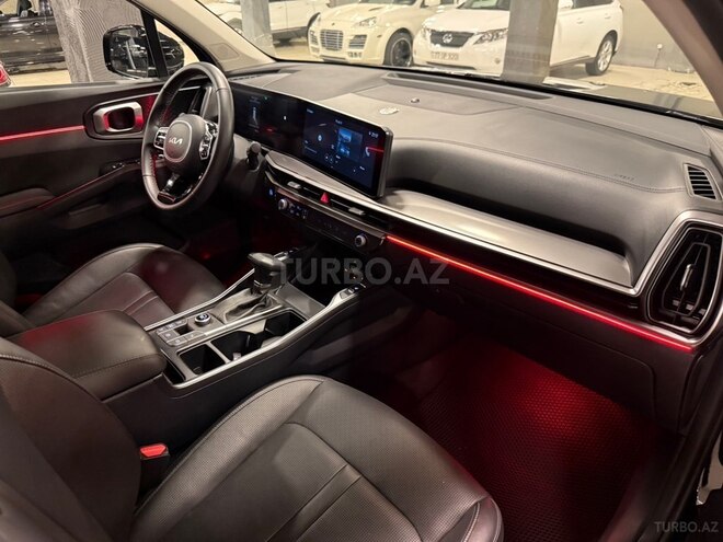 Kia Sorento-12