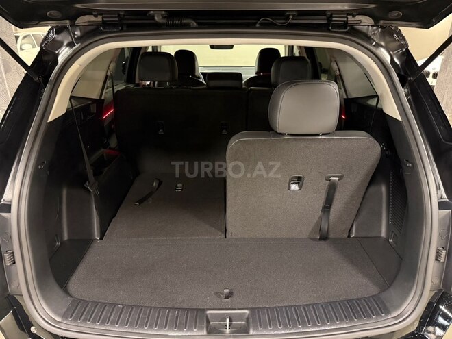 Kia Sorento-16