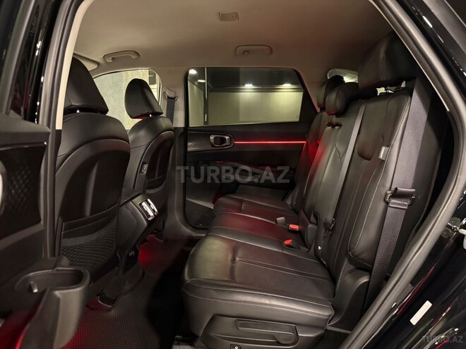 Kia Sorento-9