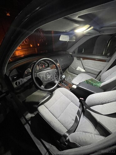 Mercedes C 200-5