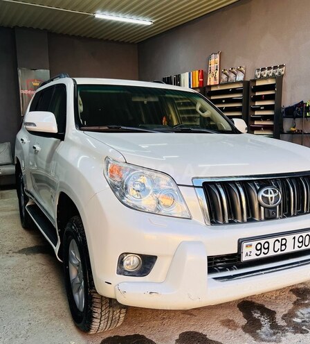 Toyota Land Cruiser Prado-1