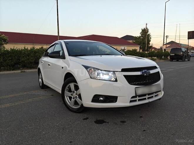 Chevrolet Cruze-10