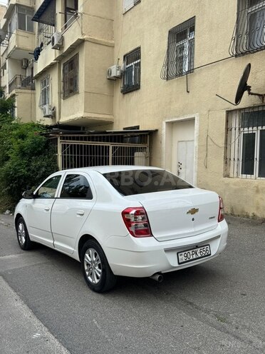 Chevrolet Cobalt-6
