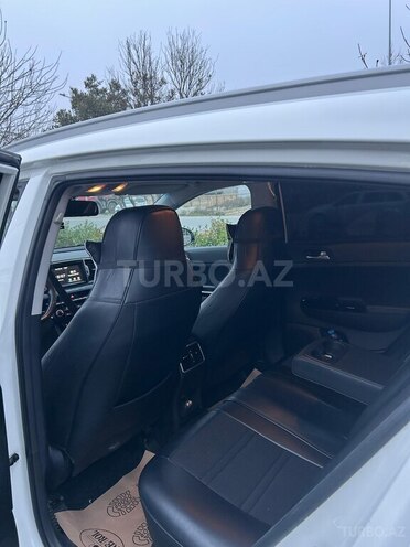 Kia Sportage-5