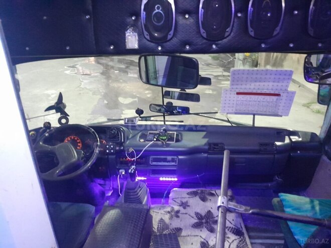 Isuzu Bogdan-9
