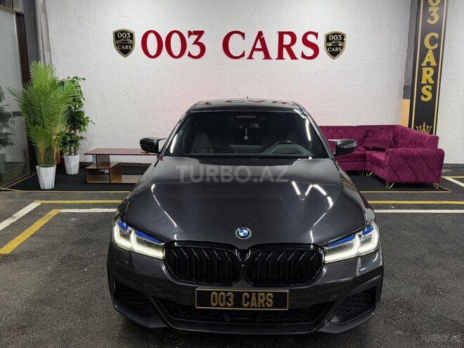 BMW 530e-1