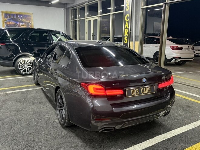 BMW 530e-19