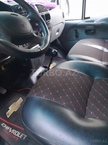 Ford Transit-4