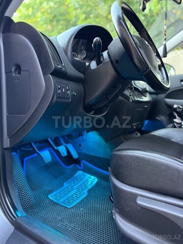 Hyundai i30-6