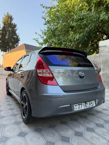 Hyundai i30-2