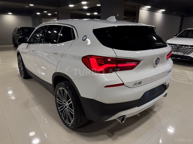 BMW X2-6