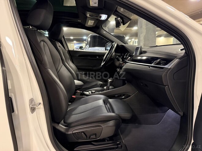 BMW X2-11
