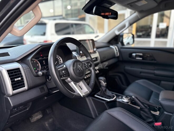 Mitsubishi L200-6
