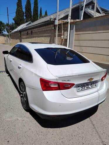 Chevrolet Malibu-5