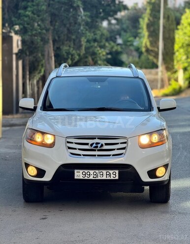 Hyundai Santa Fe-1