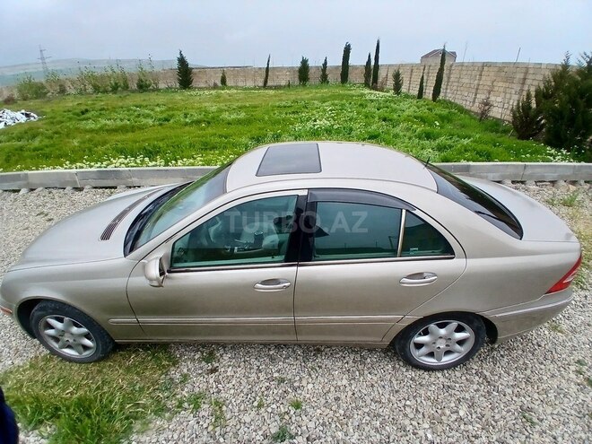 Mercedes C 240-4