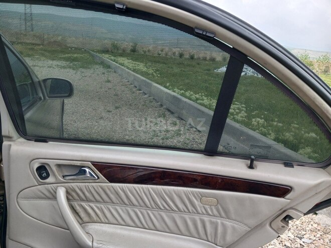 Mercedes C 240-6
