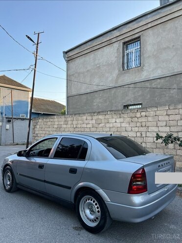 Opel Astra-6