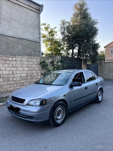 Opel Astra-7