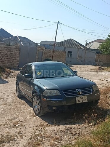 Volkswagen Passat-2