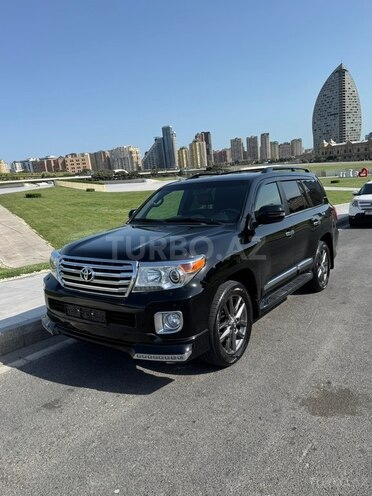 Toyota Land Cruiser-5