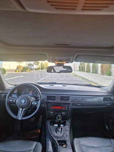 BMW 335-12