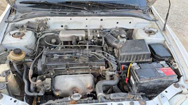 Hyundai Accent-6