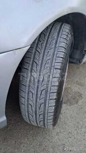 Hyundai Accent-7