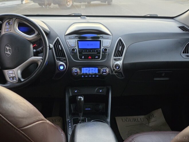 Hyundai ix35-17