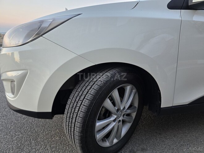 Hyundai ix35-13