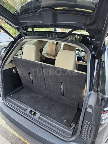 Land Rover Discovery-7