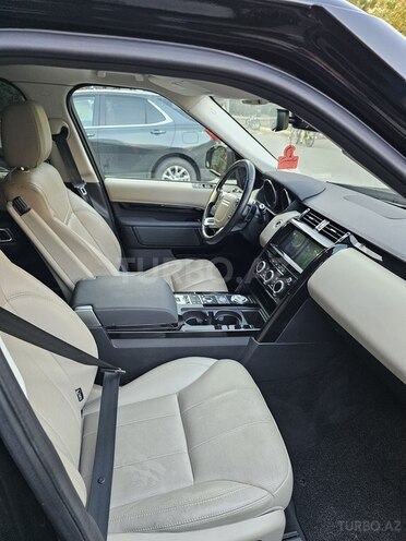 Land Rover Discovery-8