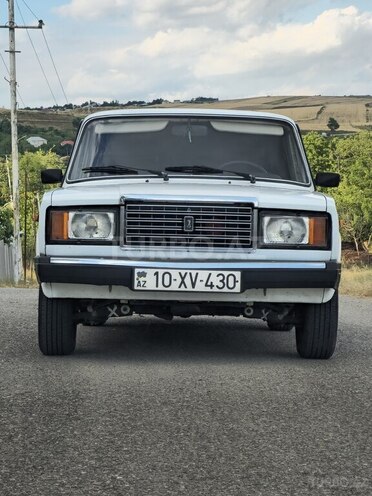 LADA (VAZ) 2107-1
