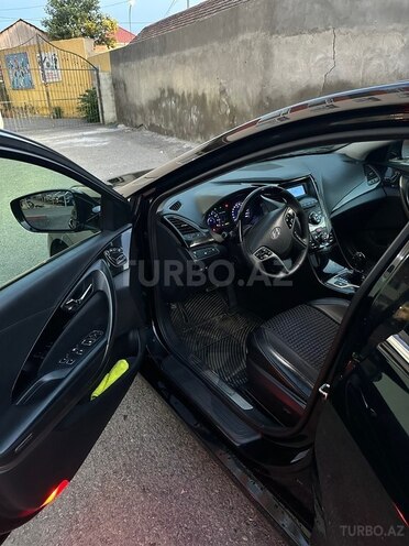 Hyundai Grandeur-13