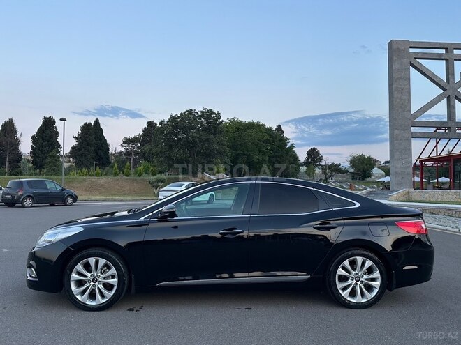 Hyundai Grandeur-8
