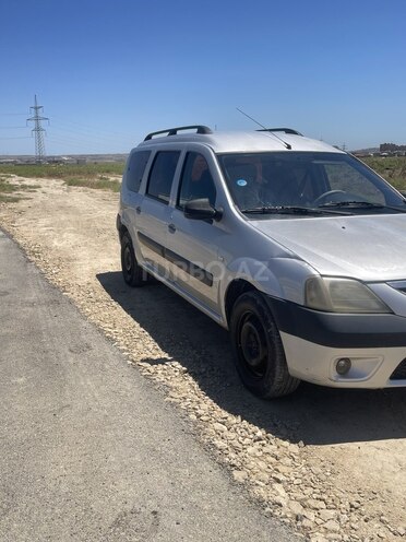 Dacia Logan-6