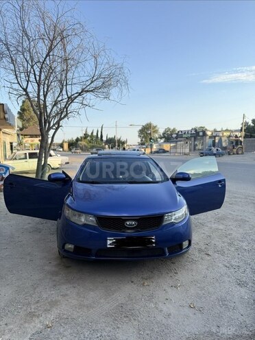 Kia Cerato Koup-1
