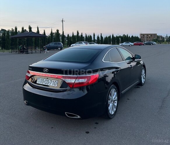 Hyundai Grandeur-5