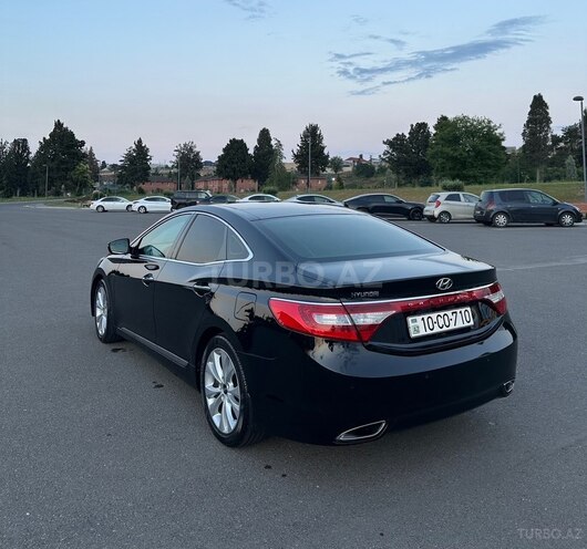 Hyundai Grandeur-6