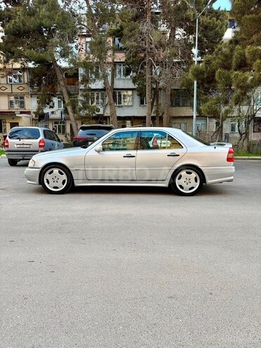Mercedes C 280-2