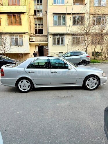 Mercedes C 280-4